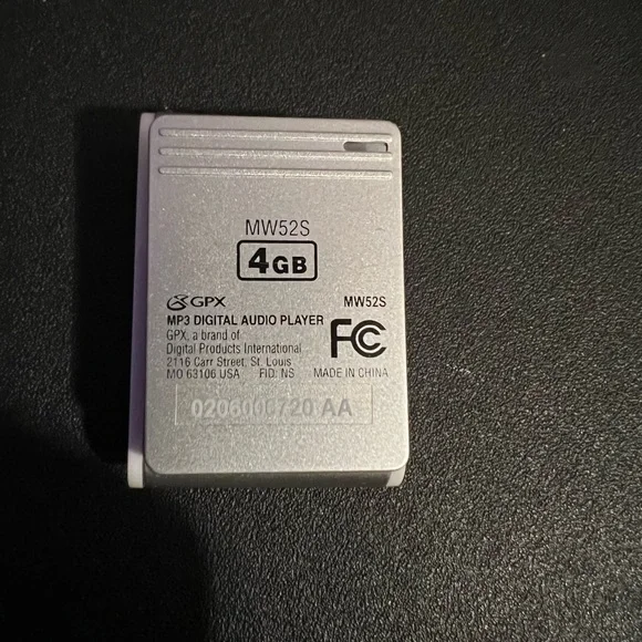 Brand new mini MP3 Player silver - Picture 4 of 10